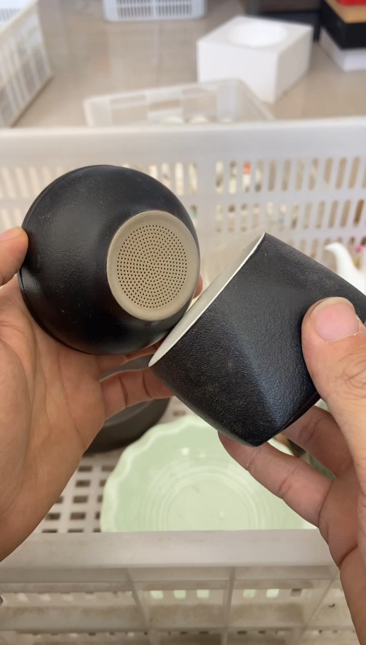 无运费险有瑕疵的摄影的产品有使用过的痕迹有点脏介意勿拍