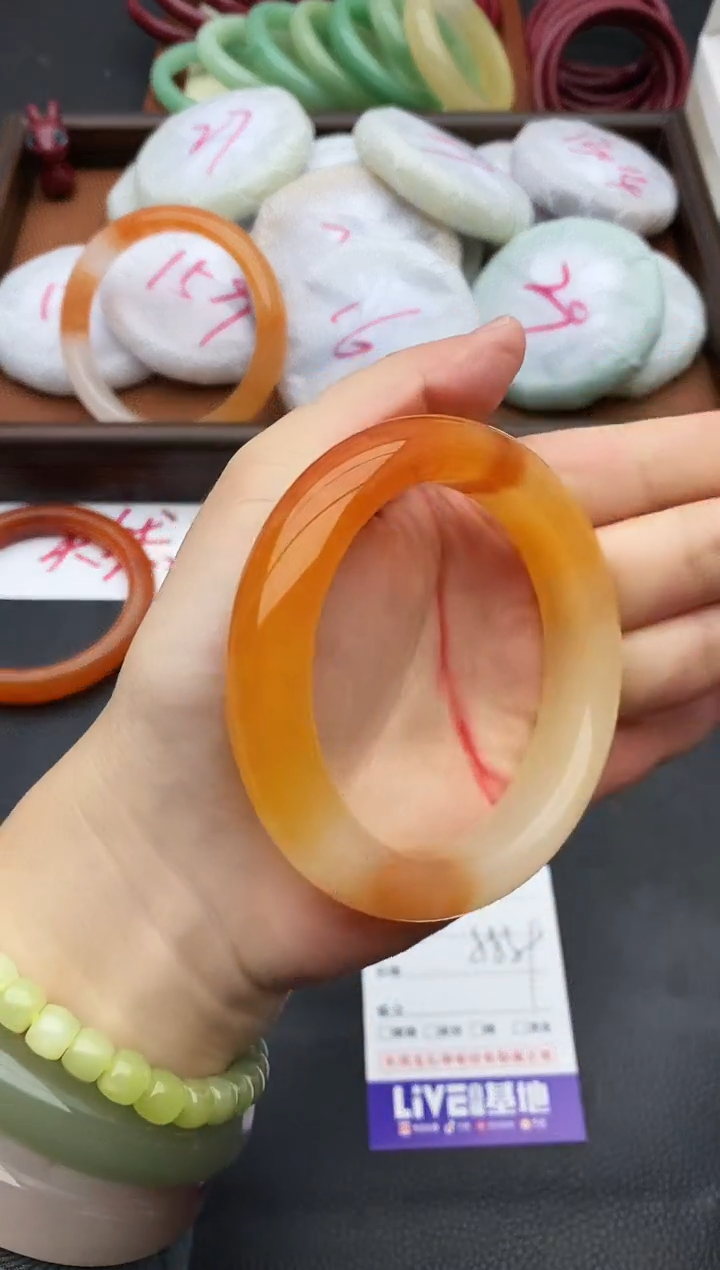 未镶嵌手镯石英质玉102+58/59