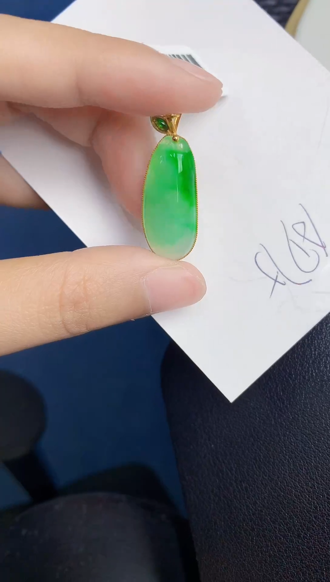 【闪购商品】翡翠颈饰18K金镶嵌000000000