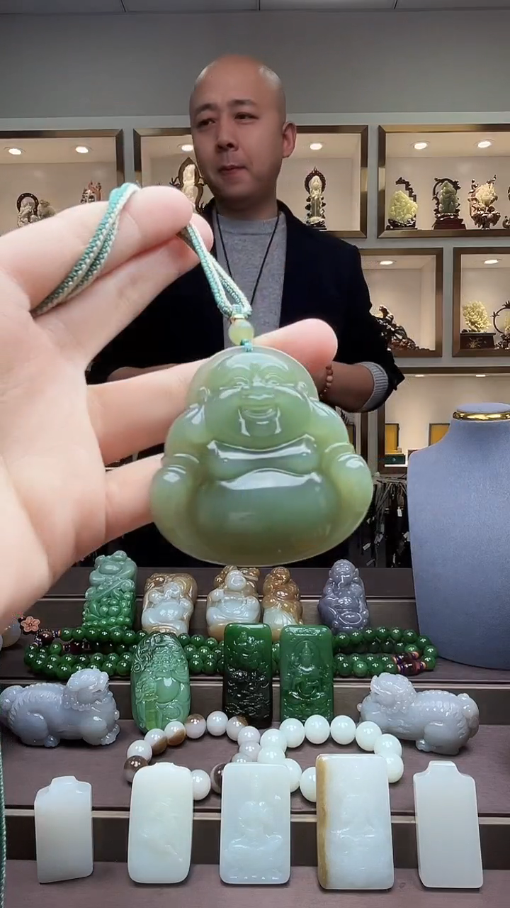 【闪购商品】和田玉颈饰未镶嵌苏