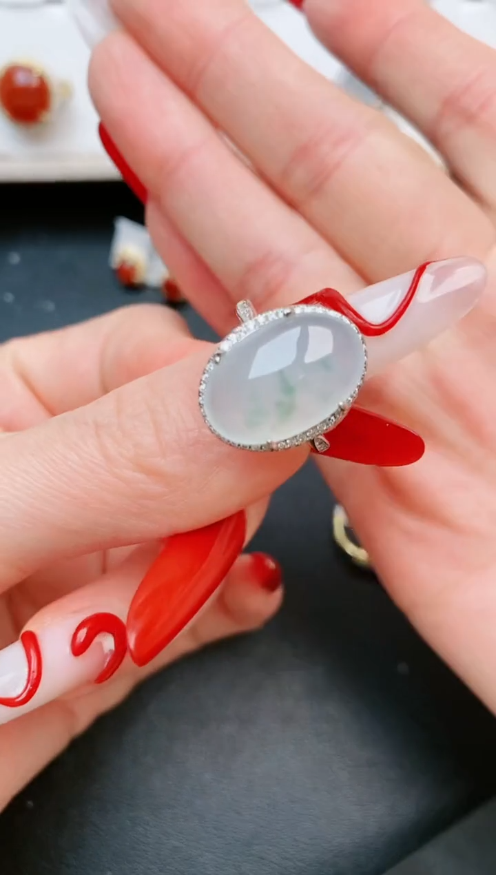 【闪购商品】翡翠戒指银S925镶嵌....