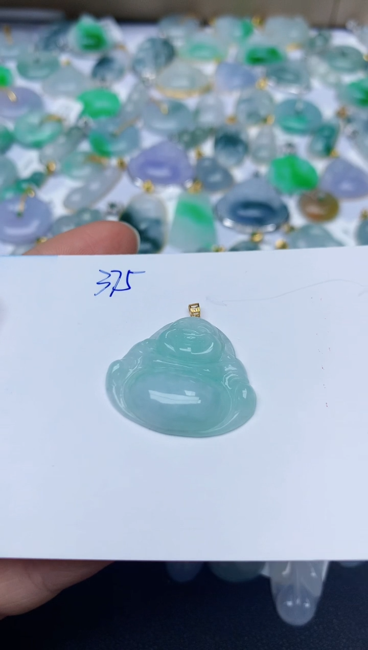 【闪购商品】翡翠颈饰18K金镶嵌天然翡翠A货   