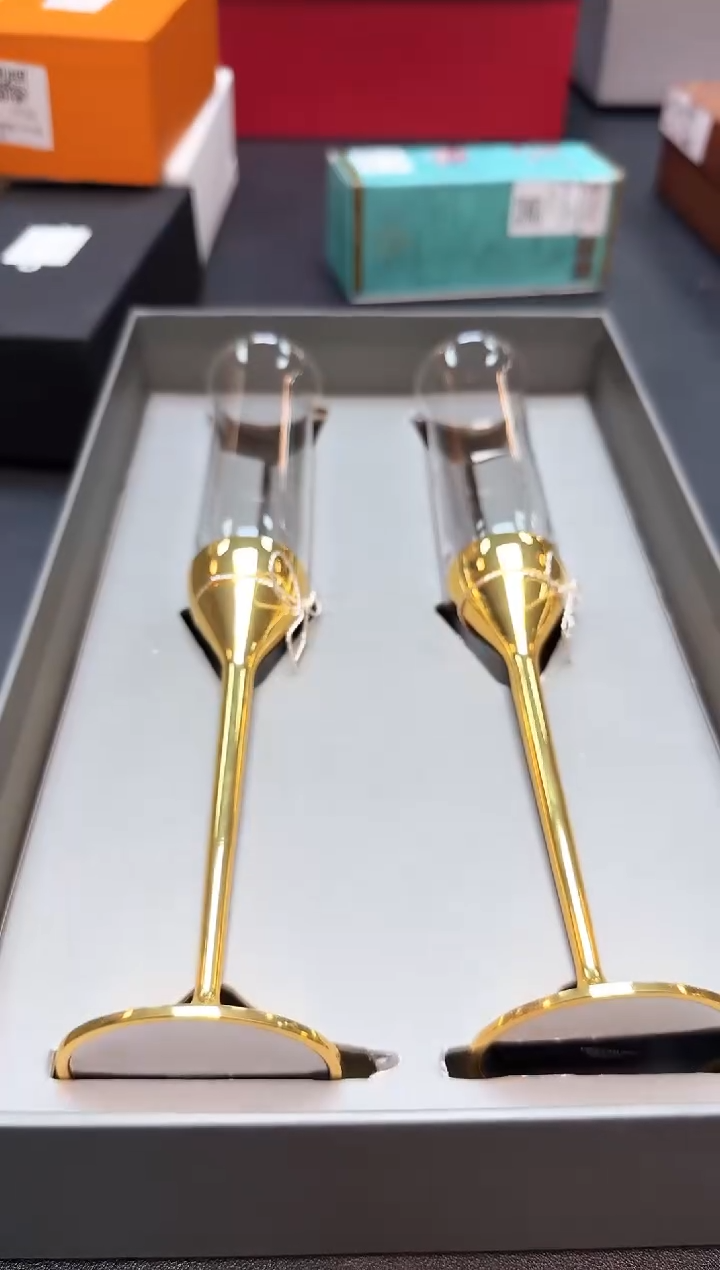 瓷片全新正品一件不留@@D11-4