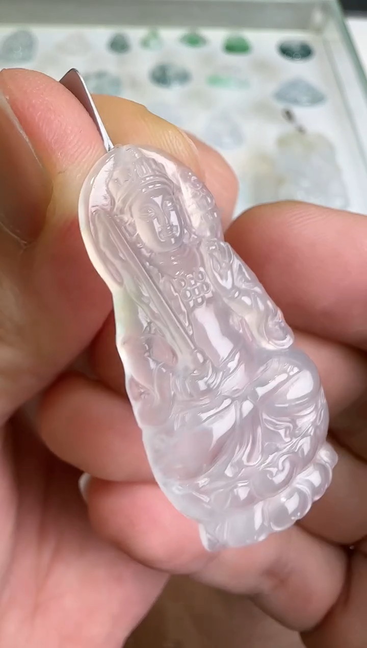 【闪购商品】翡翠未镶嵌吊坠(不含链)··