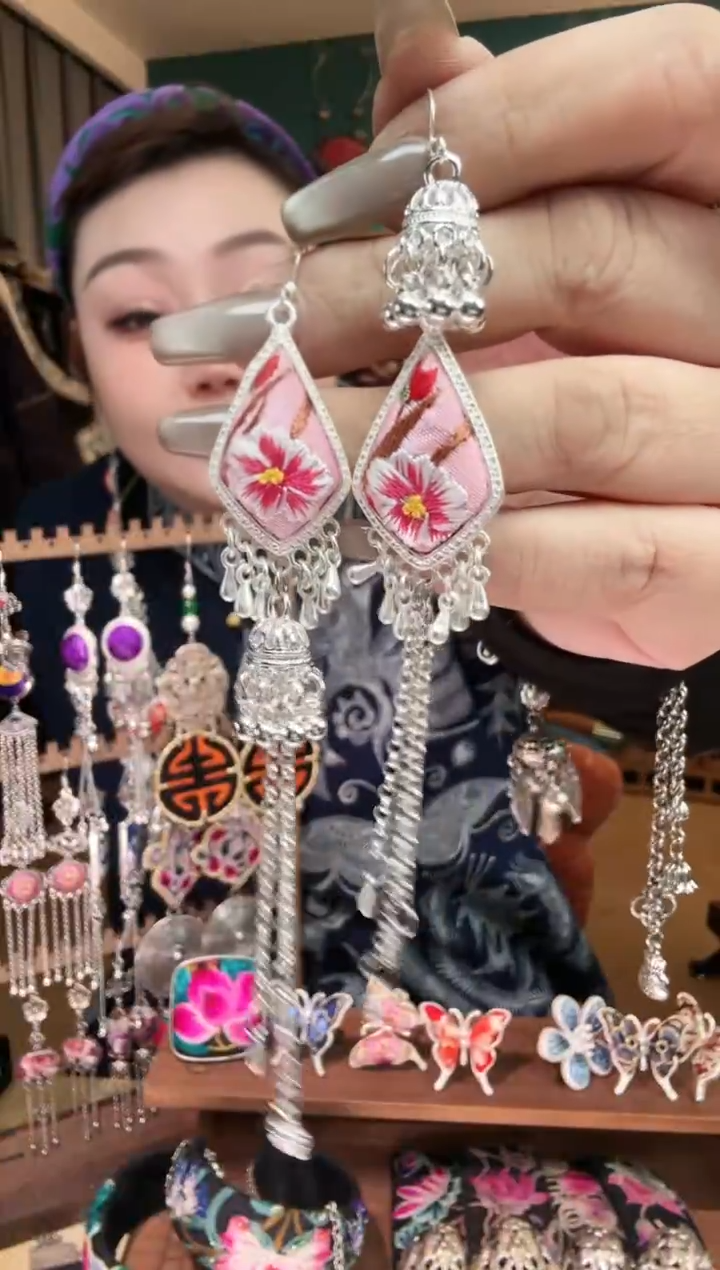 刺绣纯手工民族风刺绣耳环