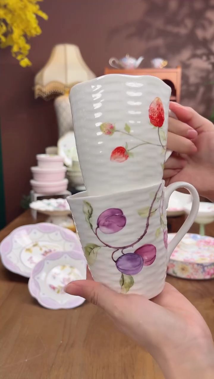 【闪购商品】瓦当浆果马克杯2个（草莓，西梅）