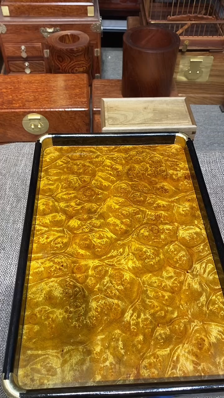 【闪购商品】香樟木木艺茶盘一个