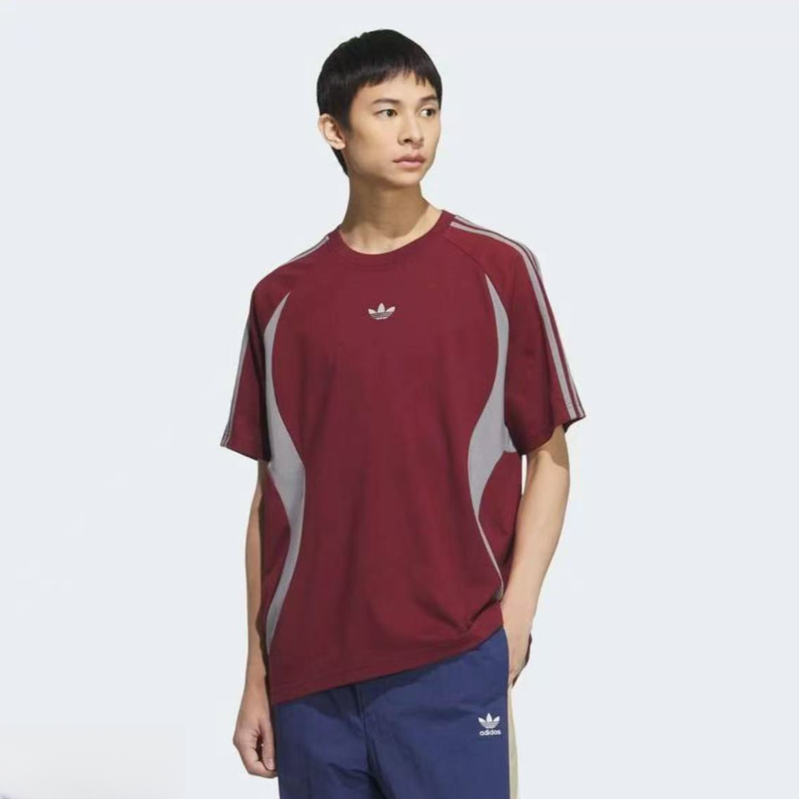 adidas/阿迪达斯透气 2000S TEE SS休闲时尚夏季T恤短袖KB8967