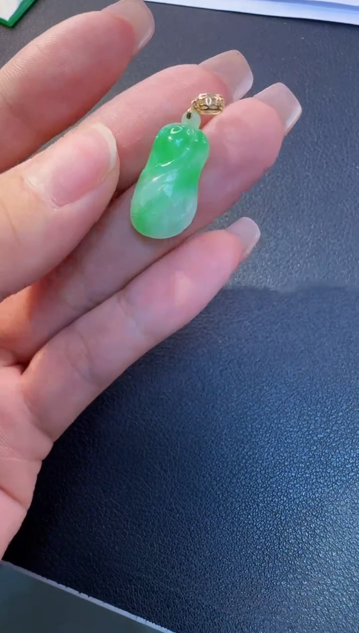 【闪购商品】翡翠18K金镶嵌颈饰缅甸翡翠A货吊坠