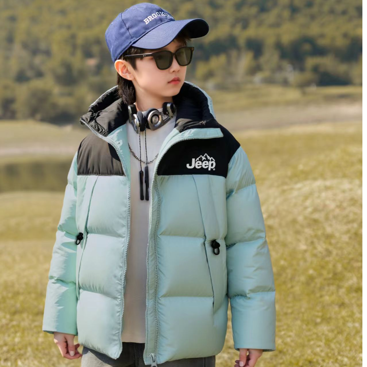 2025新款JEEP冬季连帽羽绒服时尚休闲气质棉服纯色百搭加绒外套