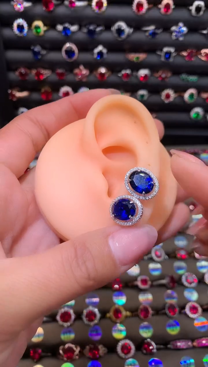 【闪购商品】蓝宝石耳饰银S925镶嵌810