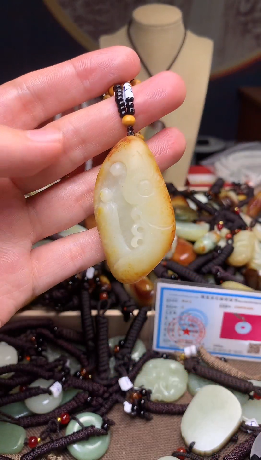 颈饰未镶嵌和田玉新疆料青海料清水和田玉吊坠