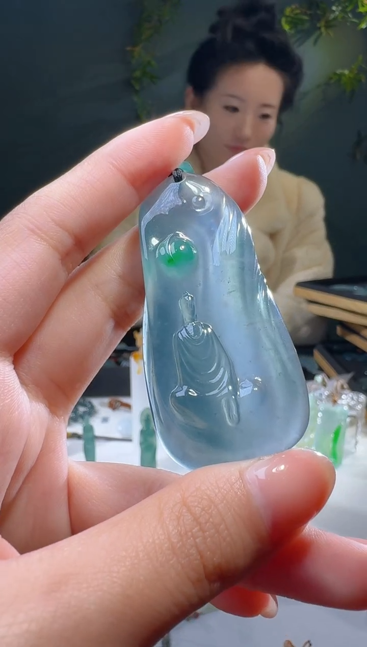 【闪购商品】翡翠颈饰未镶嵌        悟道