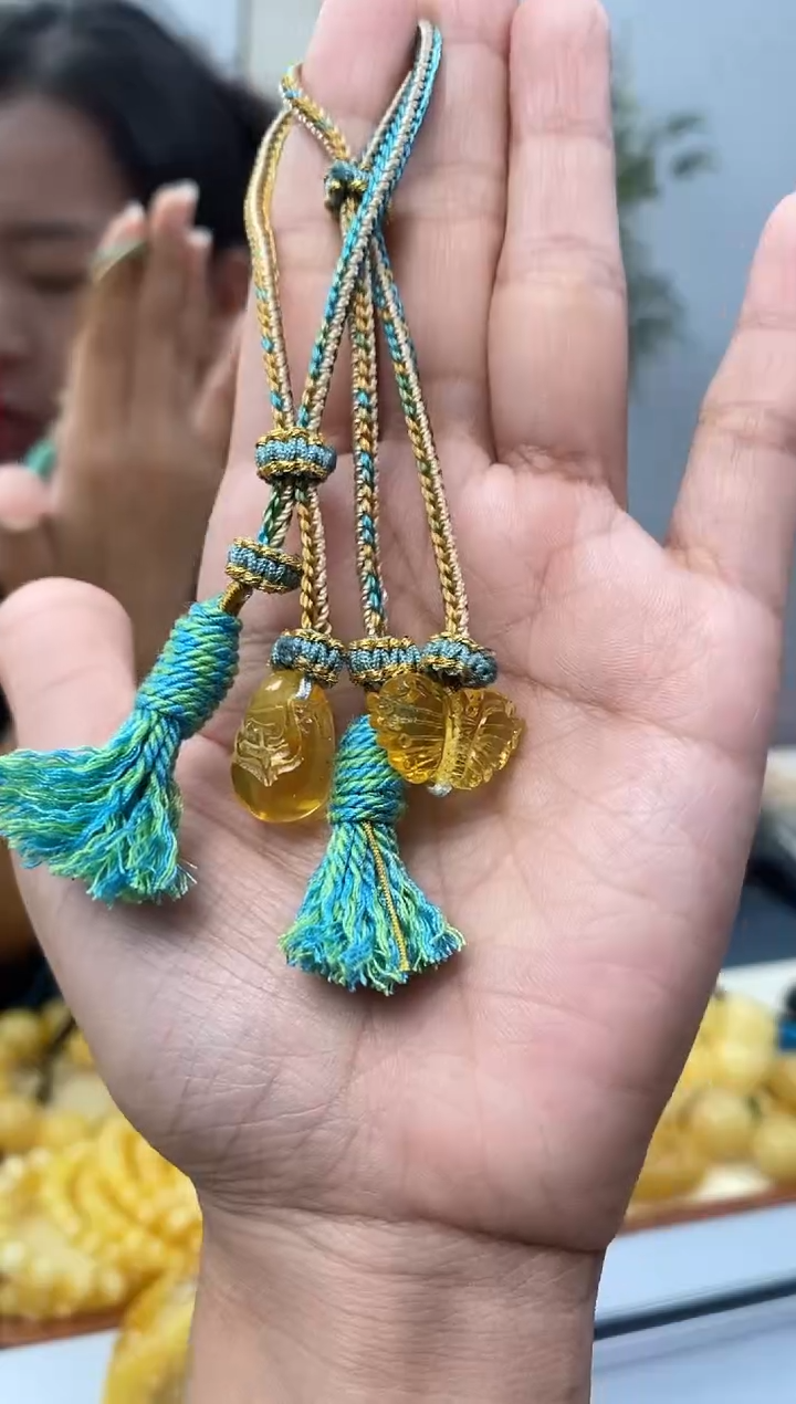 【闪购商品】琥珀裸石未镶嵌天然琥珀蜜蜡手机链多样性发一