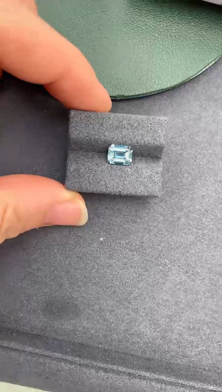 【闪购商品】海蓝宝石裸石未镶嵌1.1ct海蓝宝