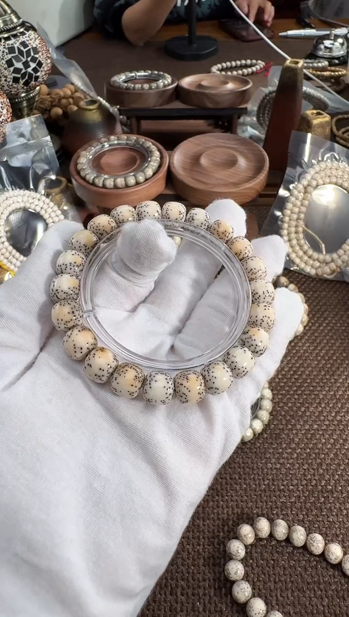 手串星月菩提骨瓷白3020