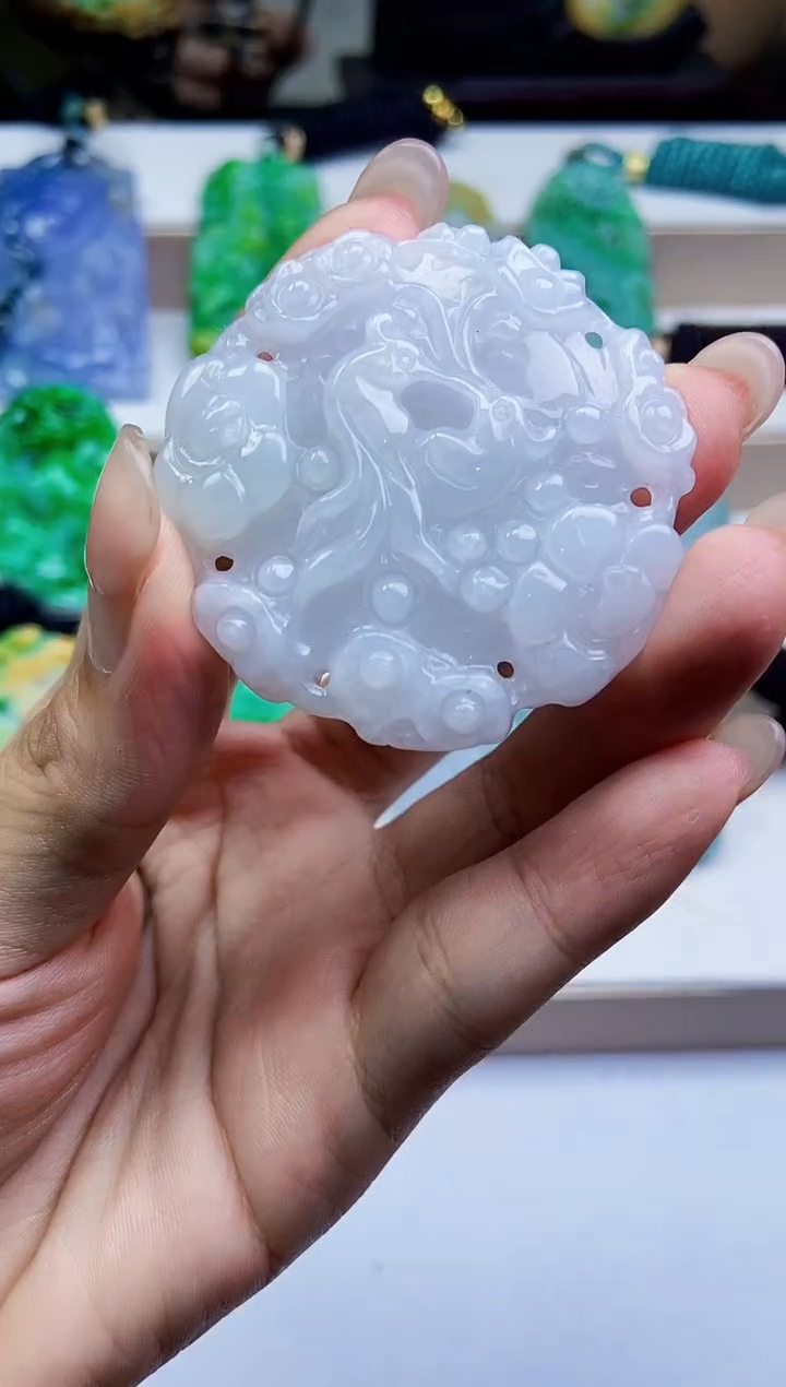 颈饰未镶嵌翡翠翡翠A货