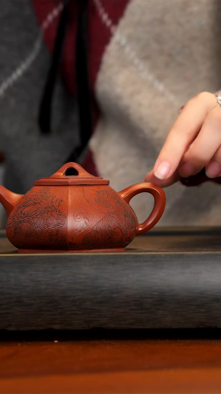 【闪购商品】紫砂茶壶大红袍六方石瓢