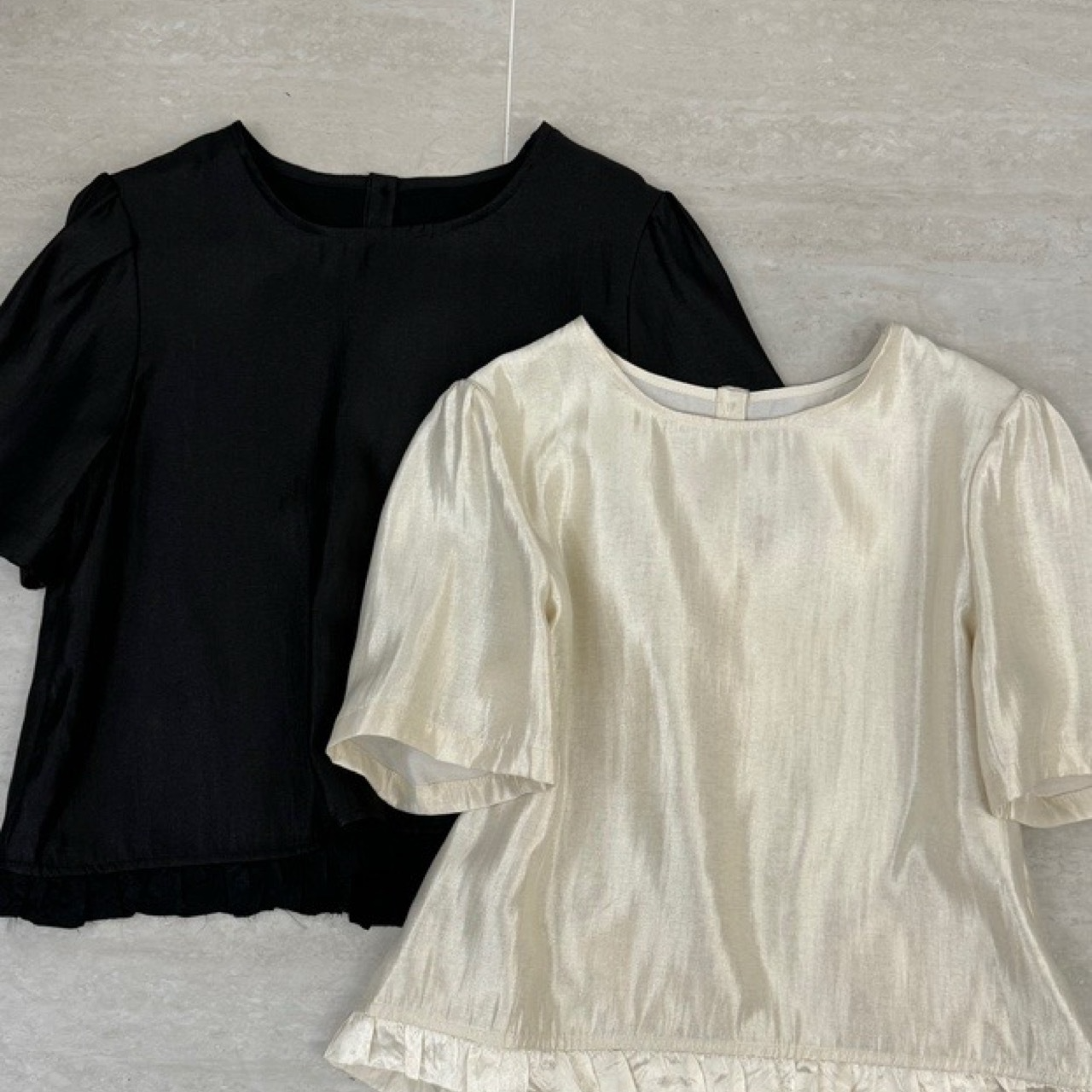 8338两色圆领小衫