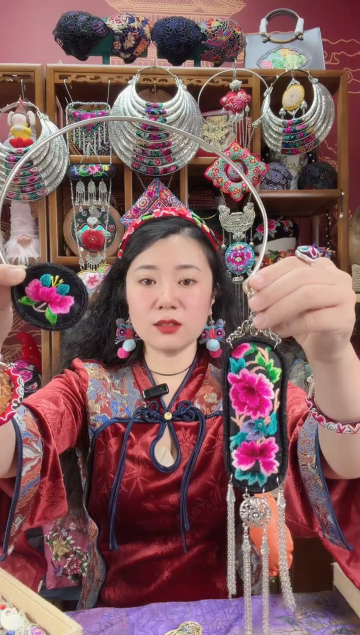 刺绣项圈116甜甜家