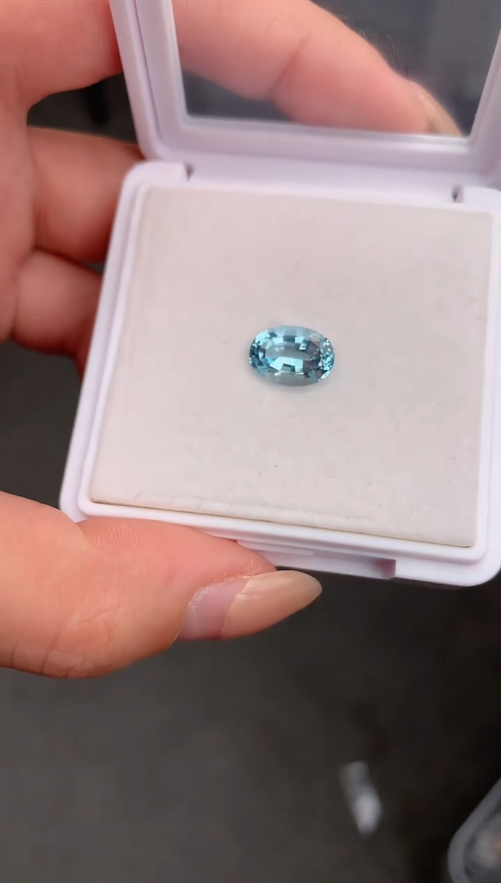 【闪购商品】海蓝宝石裸石未镶嵌2.5ct海蓝宝