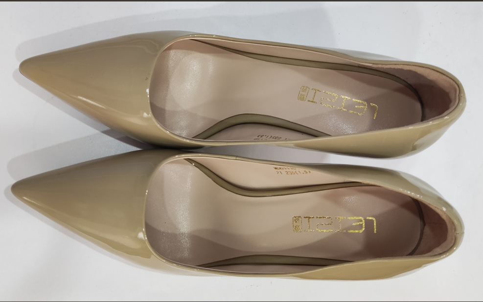 孤品！！1032*21气质舒适时尚休闲百搭女士高跟尖头