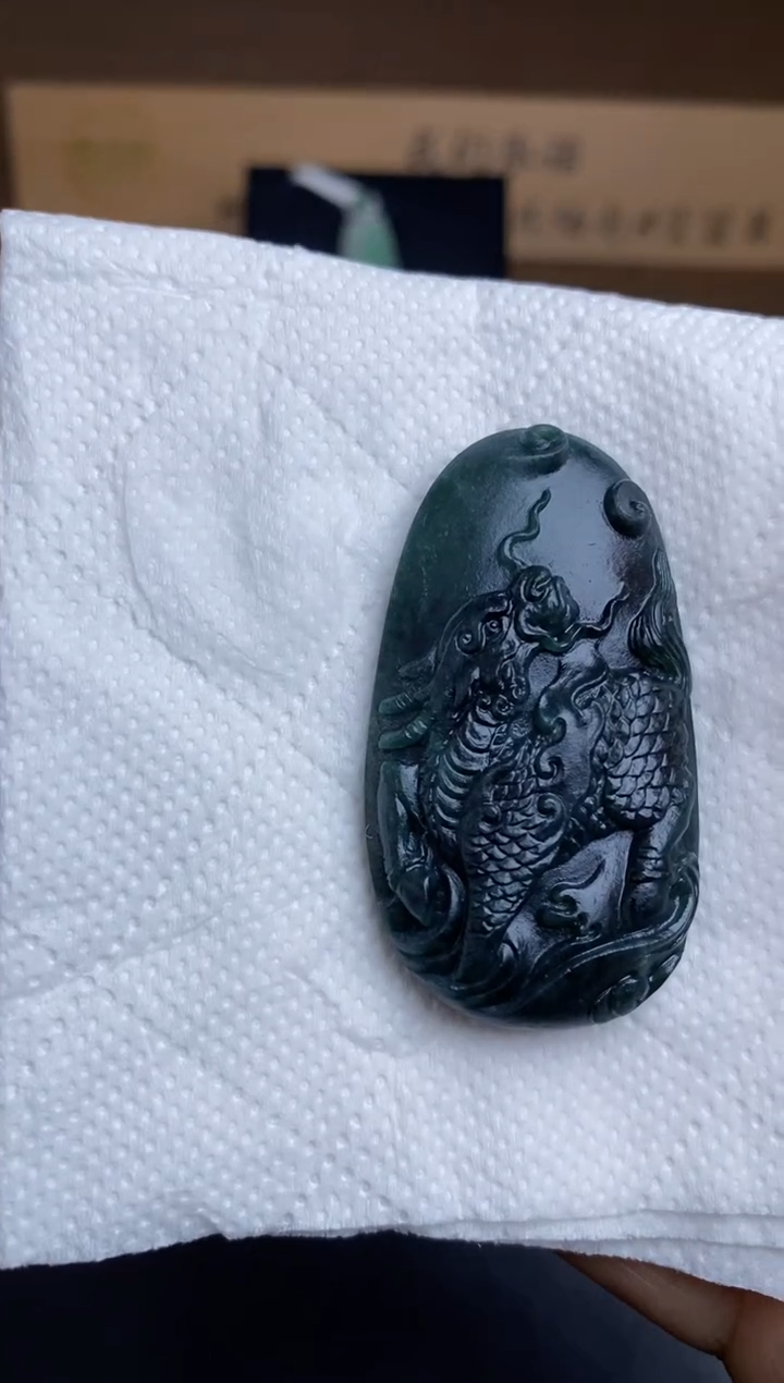 【闪购商品】定制翡翠未镶嵌翡翠