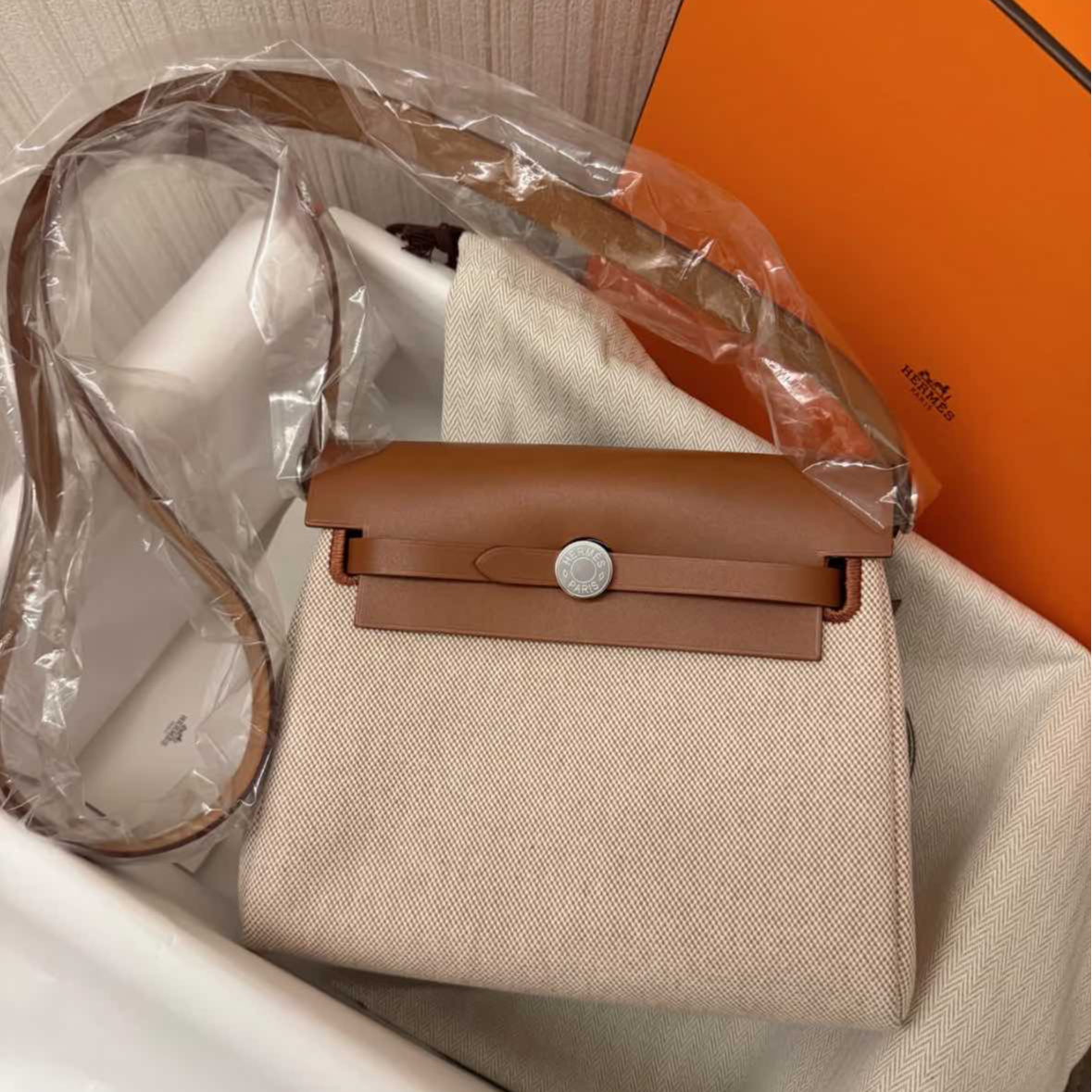 未使用 Hermes/爱马仕 小花6枫 Herbag Zip浅米色拼黄褐色K刻