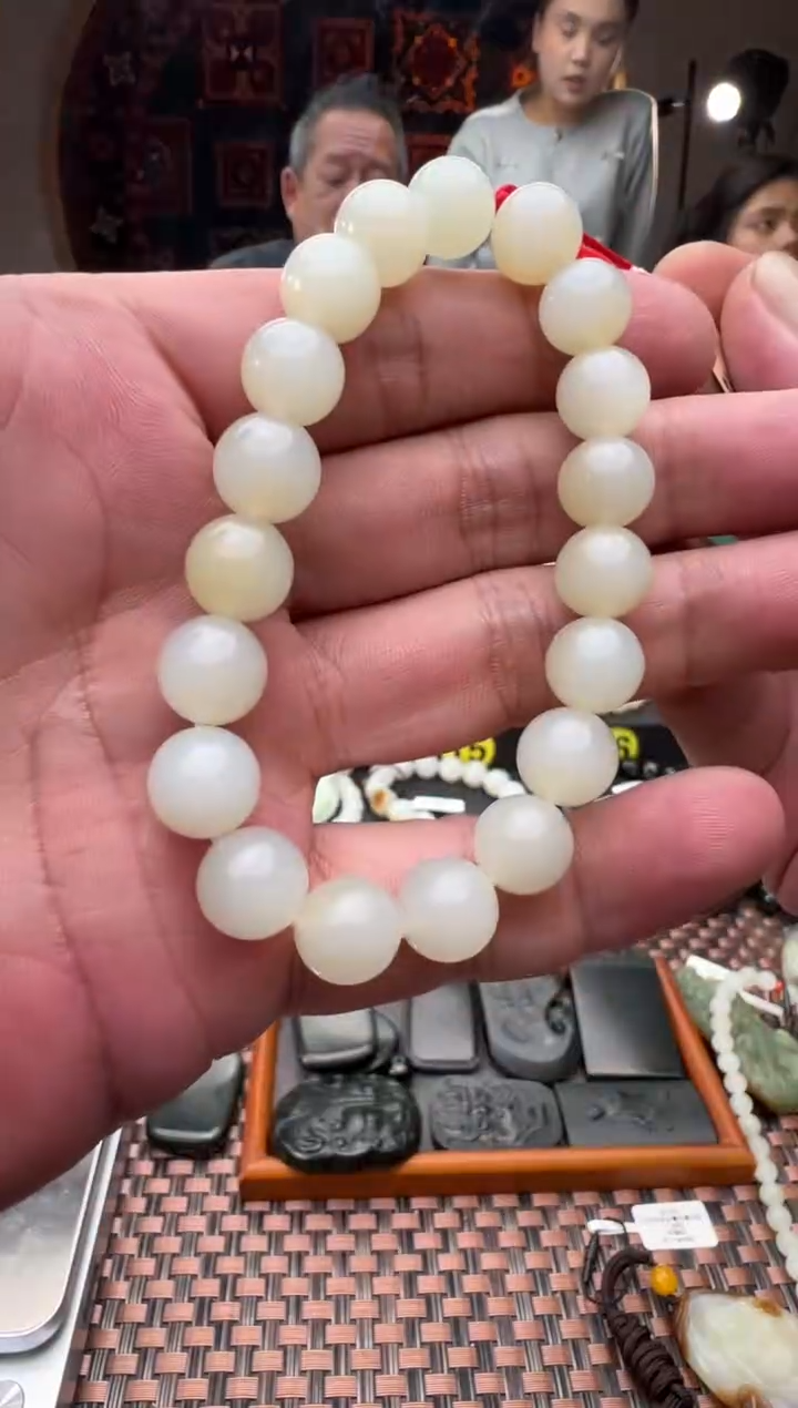 未镶嵌手串和田玉迪克兰手串卡10