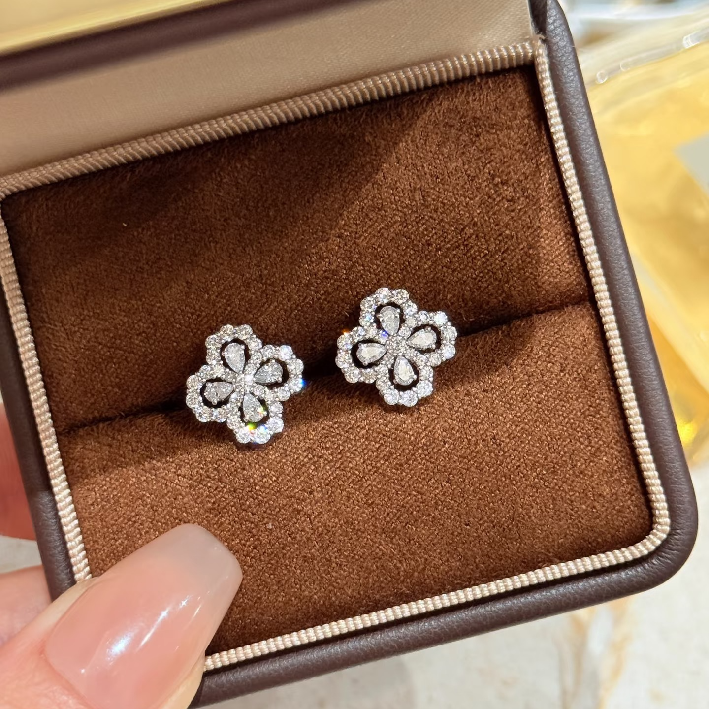 实验室培育钻石【直播福利】19.5mm镂空四叶草耳饰 CZ2