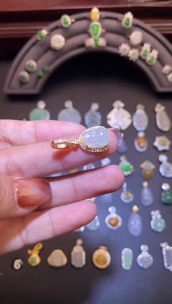 吊坠(不含链)银S925镶嵌翡翠1