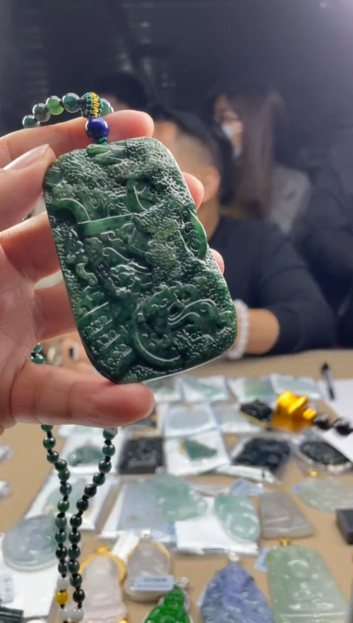 【闪购商品】定制翡翠未镶嵌            3865