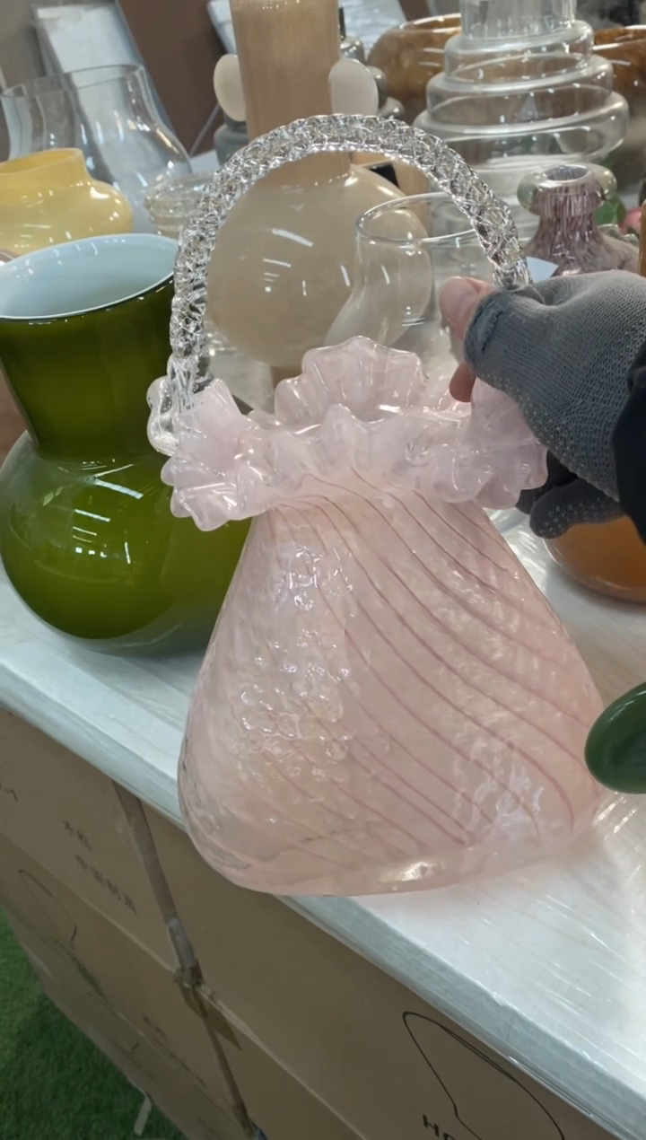 【闪购商品】玻璃160 M1