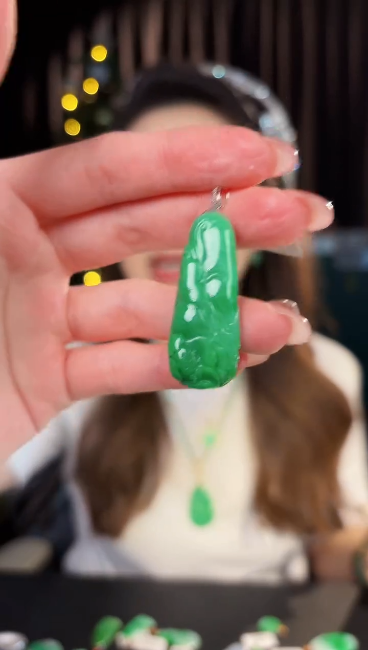 【闪购商品】翡翠颈饰18K金镶嵌 缅料A货/支持复检/一件