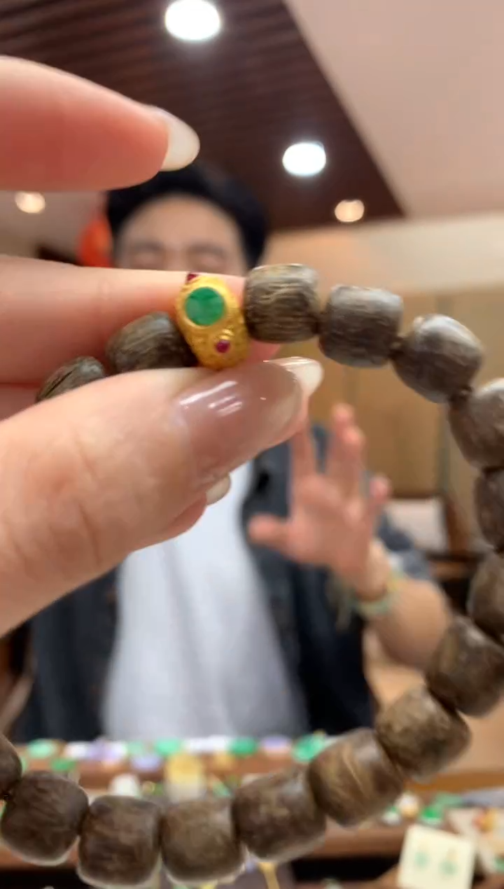 未镶嵌手串翡翠手串