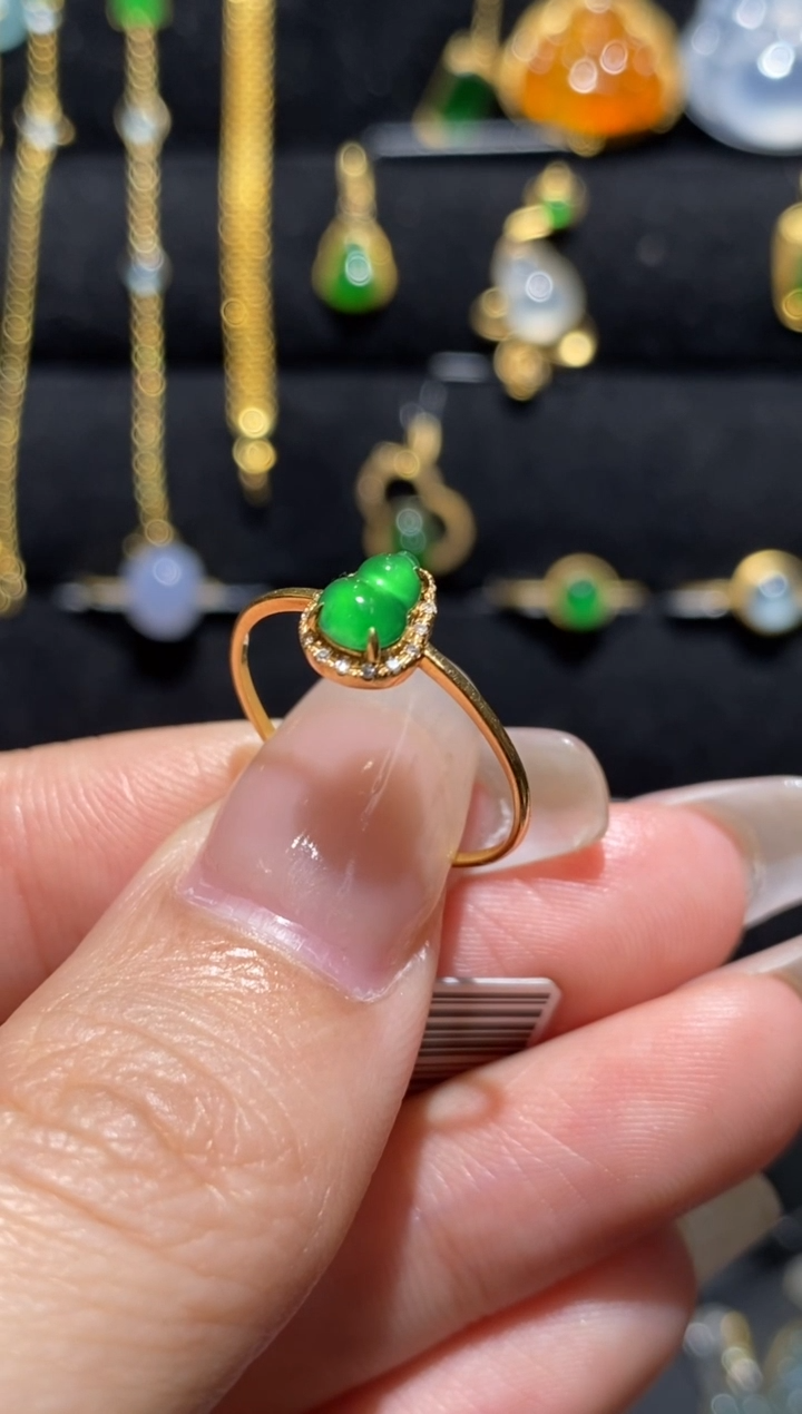 【闪购商品】翡翠戒指18K金镶嵌戒指