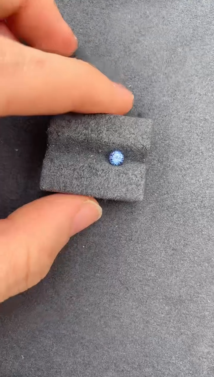 【闪购商品】蓝宝石裸石未镶嵌43分蓝宝石