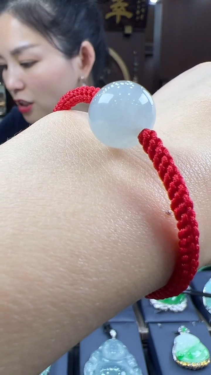 【闪购商品】翡翠挂件未镶嵌手绳