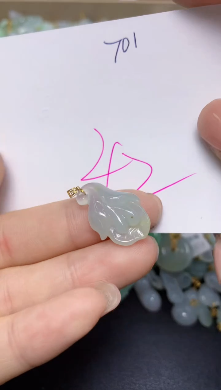 【闪购商品】翡翠挂件18K金镶嵌 天然翡翠A货