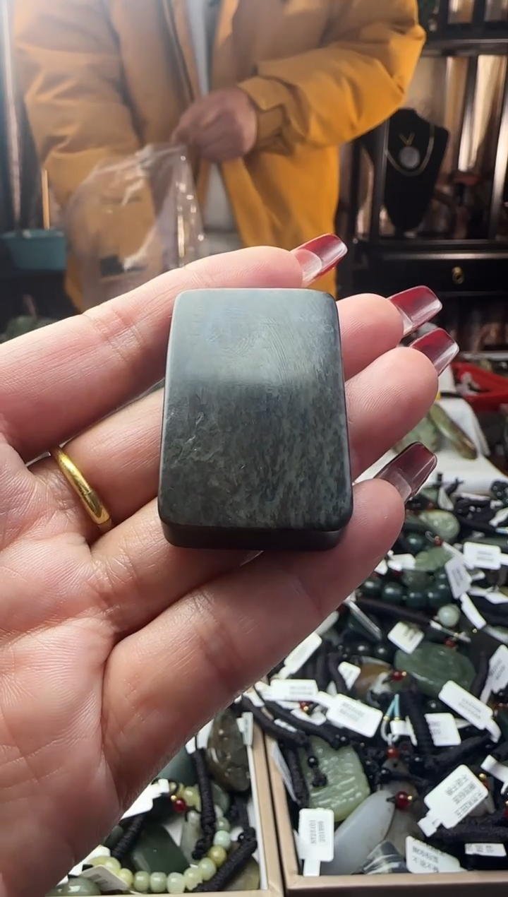 颈饰未镶嵌和田玉080