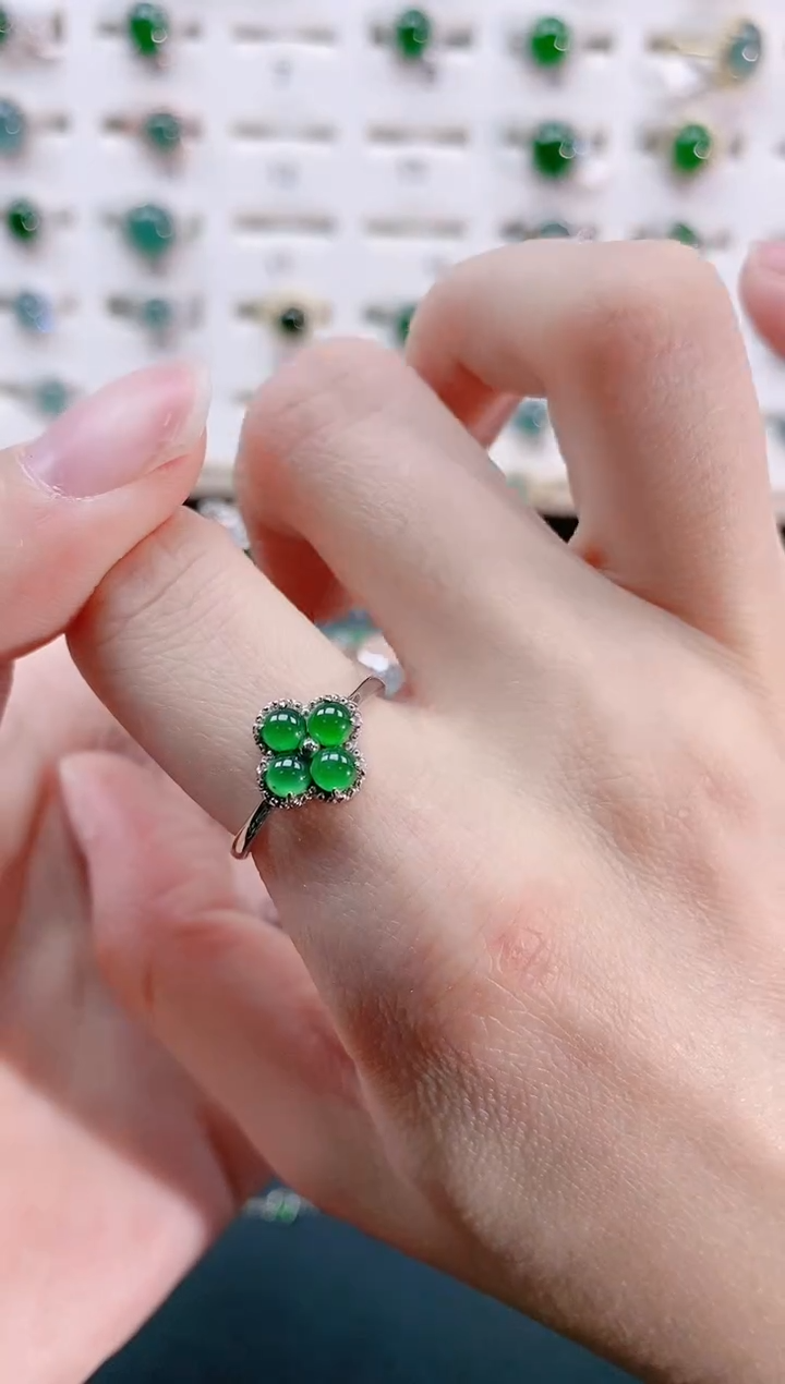 【闪购商品】翡翠戒指银S925镶嵌天然翡翠
