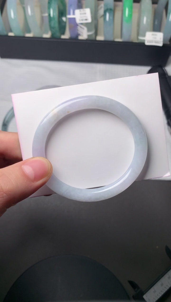 【闪购商品】翡翠手镯（贵妃镯）未镶嵌55.2*7.8*7.5