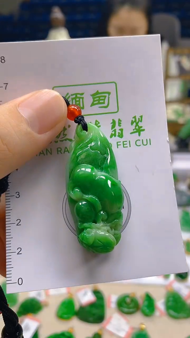 颈饰未镶嵌翡翠新号开播 全场乱卖