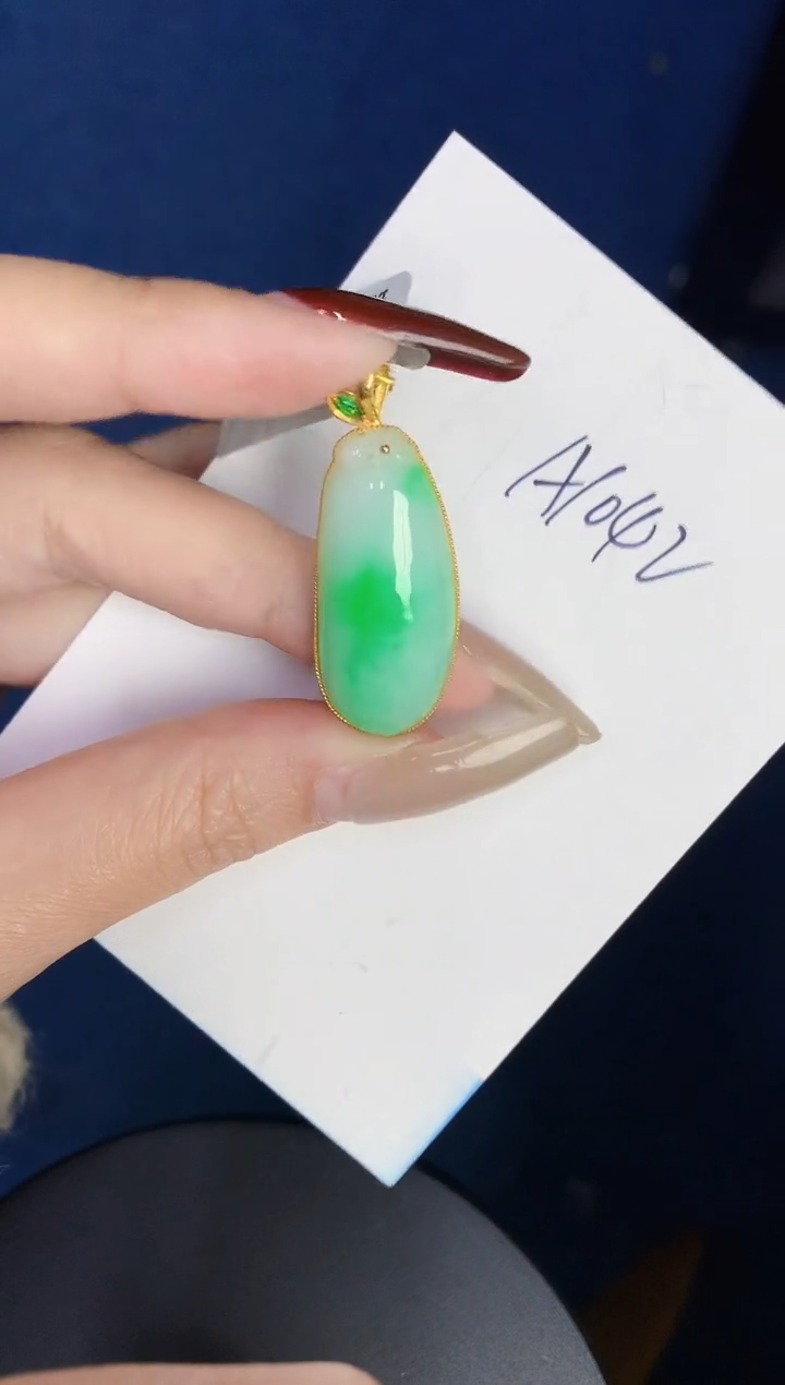 【闪购商品】翡翠颈饰18K金镶嵌00000000000