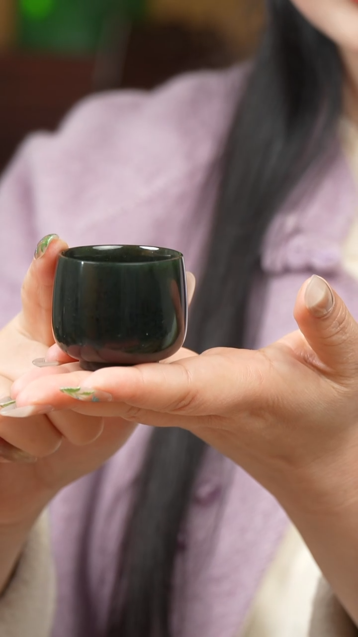 未镶嵌和田玉把件茶杯（多样性发货）