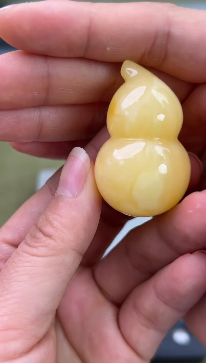 裸石琥珀未镶嵌琥珀蜜蜡吊坠