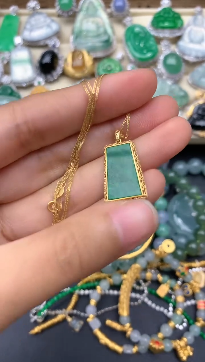 【闪购商品】翡翠颈饰18K金镶嵌267-中国好珍宝