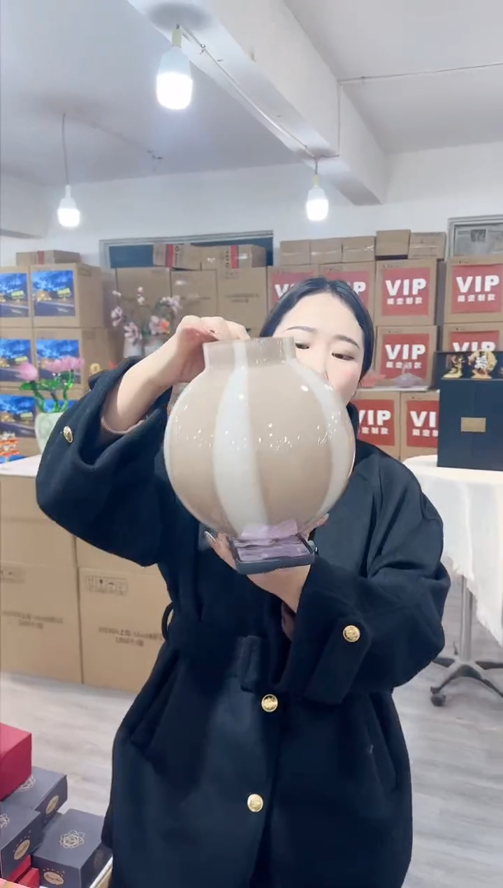 【闪购商品】琉璃昕洋花器G-19品