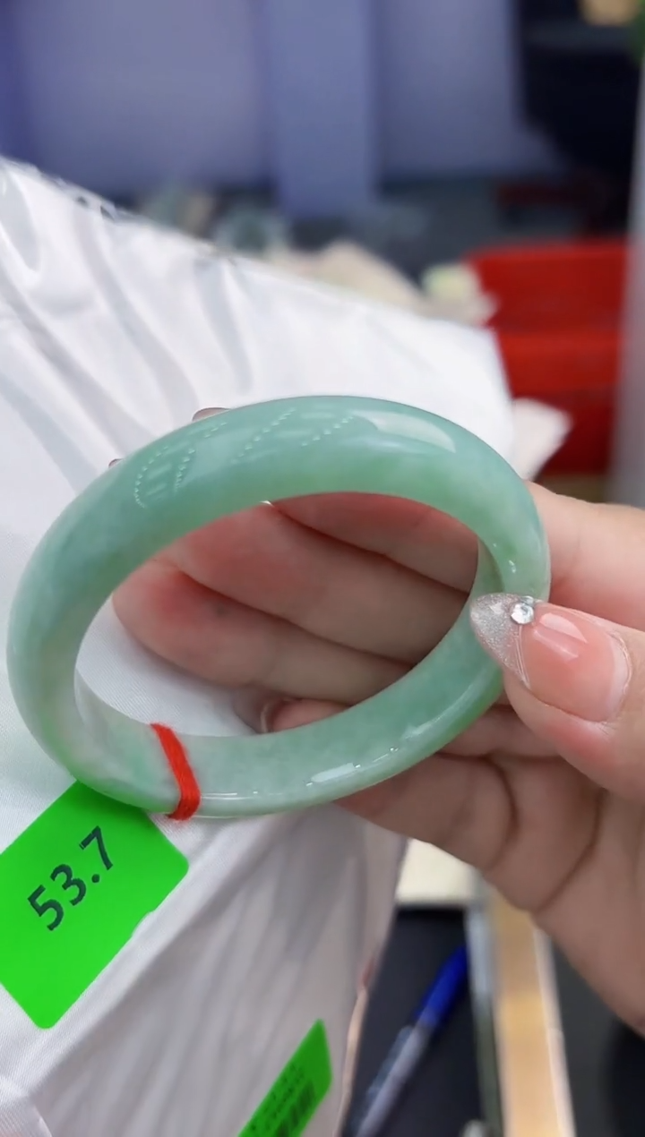 【闪购商品】翡翠手镯未镶嵌翡翠手镯