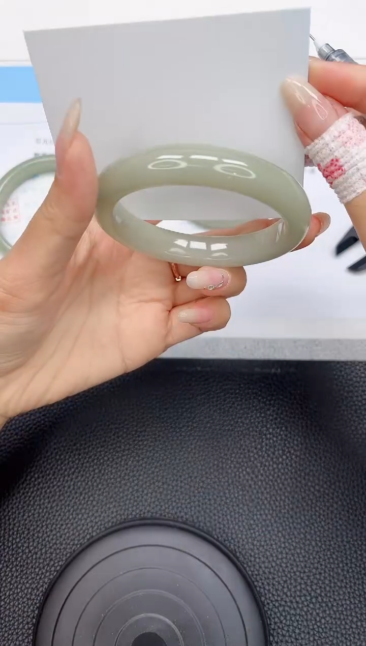 石英质玉手镯未镶嵌313-59